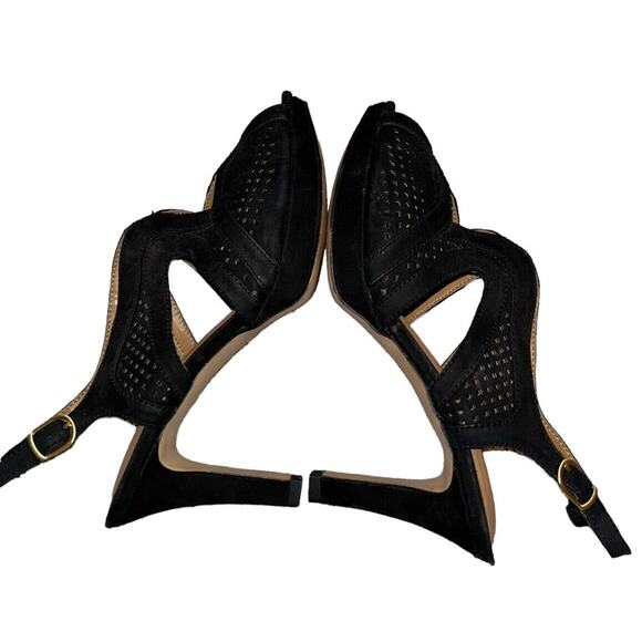 Clarks Artisan‎ Wessex Shay Pump Black Suede Laser Cut Peep Toe Heel Womens 7 - Picture 5 of 9